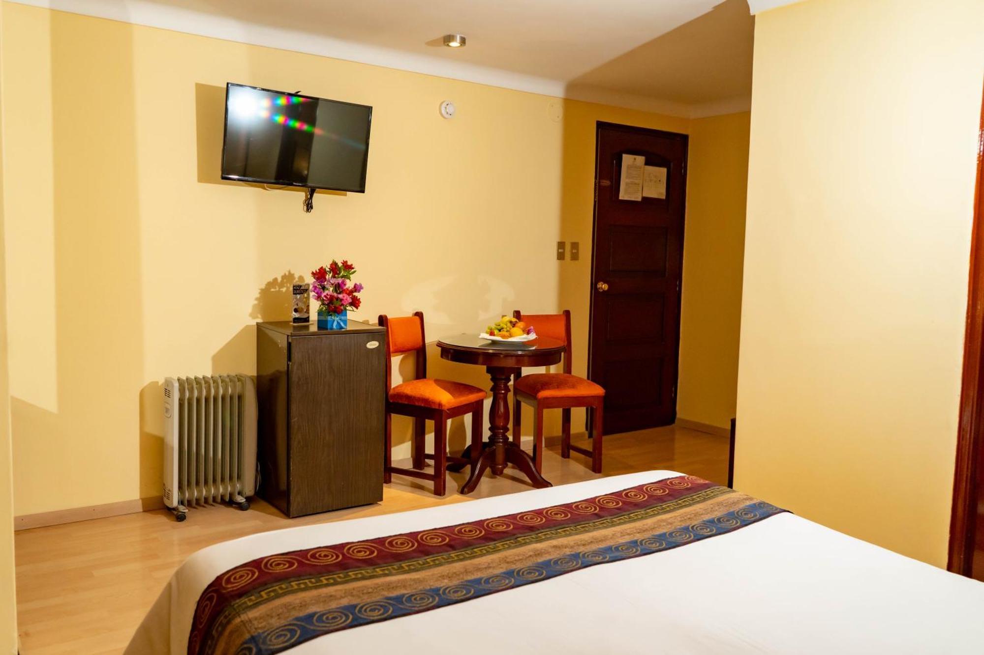 Hotel Agustos Куско Экстерьер фото
